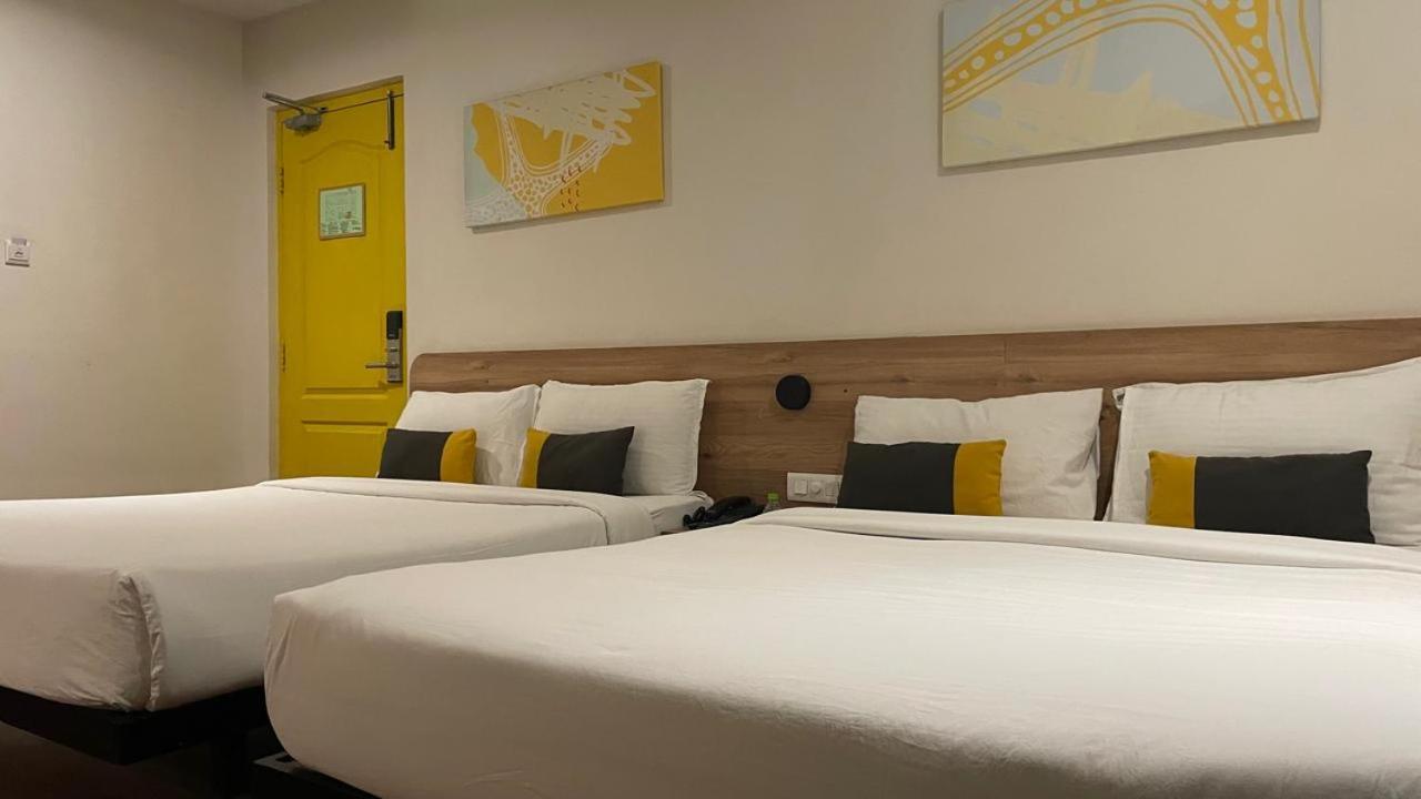 Hotel Istay Hitec Hyderabad Exterior foto